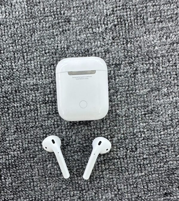 Used Rank A Apple AirPods 2 with Charging Case - White A2031+A2032 2nd Gen - Image 8