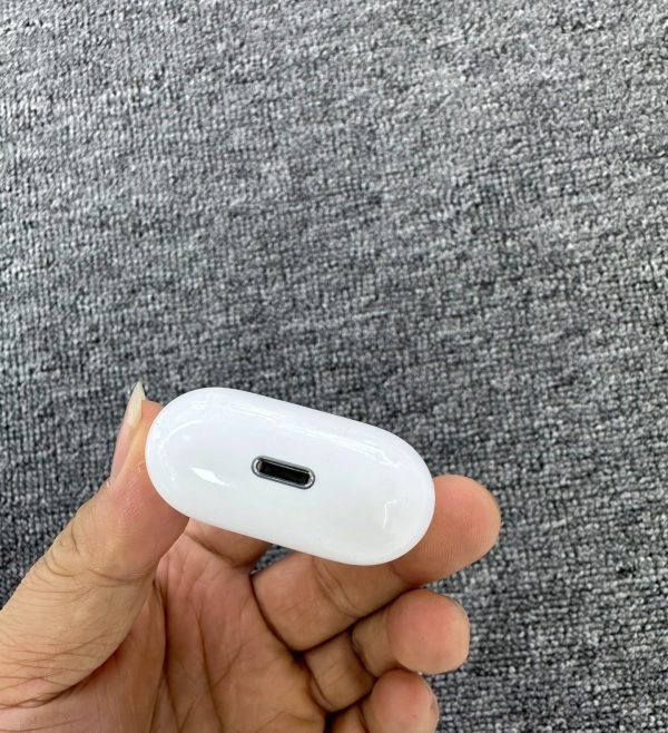 Used Rank A Apple AirPods 2 with Charging Case - White A2031+A2032 2nd Gen - Image 15
