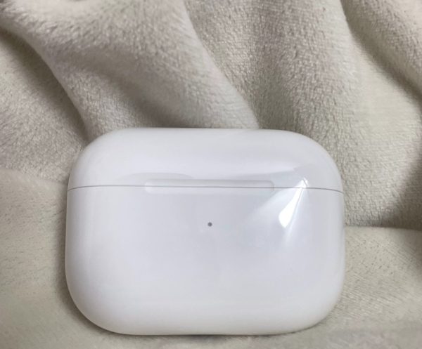 Used Rank A Apple AirPods Pro 2 Wireless Earbuds, A3047+A3048 Active Noise Cancellation, Hearing Aid Feature, Bluetooth Headphones, Transparency, Personalized Spatial Audio, High-Fidelity Sound, H2 Chip, USB-C Charging - Image 6