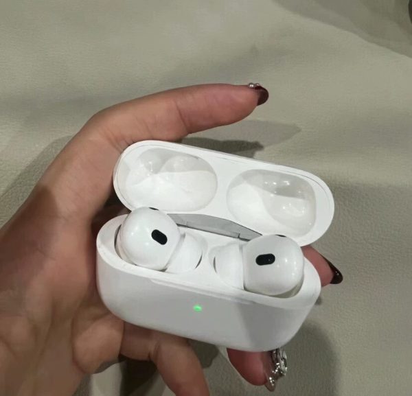 Used Rank A Apple AirPods Pro 2 Wireless Earbuds, A3047+A3048 Active Noise Cancellation, Hearing Aid Feature, Bluetooth Headphones, Transparency, Personalized Spatial Audio, High-Fidelity Sound, H2 Chip, USB-C Charging - Image 8