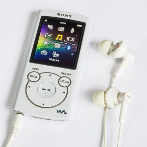 Renewed SONY NW-S765 Walkman Digital Media Player Mp3 16GB US Version