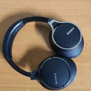 Used Sony MDR10RNC Bluetooth Wireless Noise-Canceling Headphones