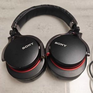 Vintage Sony MDR-1R Premium Headphones