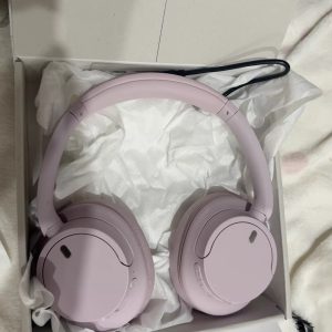 Sony WH-CH720N Noise Canceling Wireless Headphones Bluetooth Over The Ear Headset with Microphone, Pink