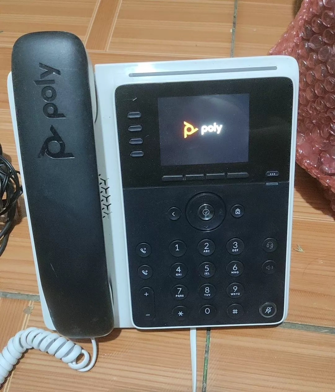Plantronics Poly Edge E220 IP Desk Phone (Plantronics + Polycom) – Designed for use in Common Areas – 4-Line Keys Supporting up to 16 Lines - Integrated Bluetooth for Mobile Phone and Headset Pairing
