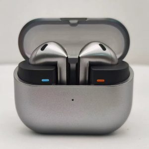 Samsung Galaxy Buds 3 Pro AI True Wireless Bluetooth Earbuds, Noise Cancelling, Sound Optimization, Redesigned Comfort Fit, Silver
