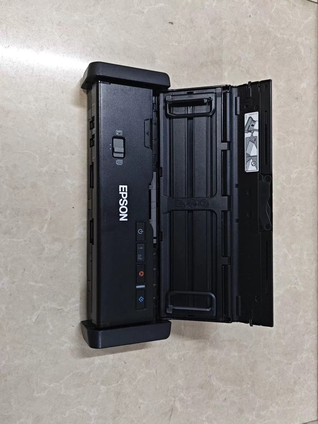 Epson DS-310 / 320 Mobile Scanner with ADF: 25ppm, Twain & ISIS Drivers